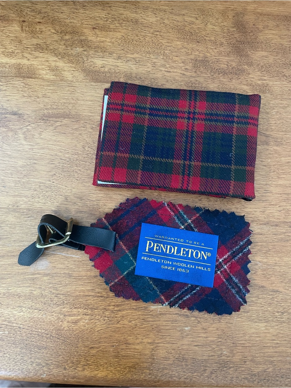 Pendleton Red & Dark Green Plaid Wool luggage tag and mini notebook holder